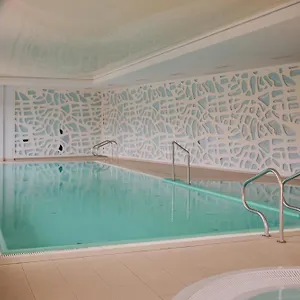 downtown-apartments-waterlane-island-spa.gdanskhotel.org/